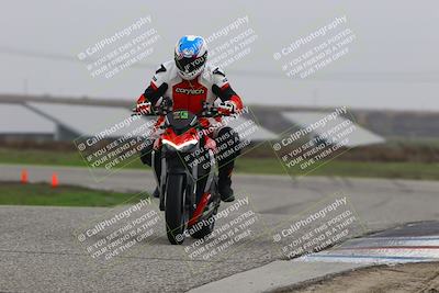 media/Nov-29-2025-TrackDaz (Sat) [[10ae2d9bce]]/C Group/Session 4 (Wheelie Bump)/